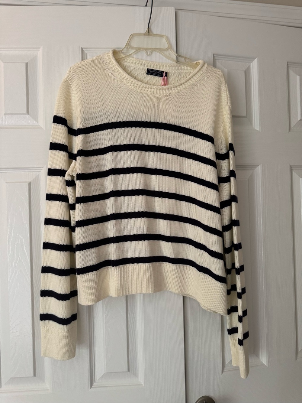 NWT Vineyard Vines Ivory and Navy Striped Crewneck Sweater, XL